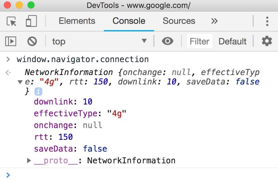 Console do Chrome DevTools mostrando os valores das propriedades do objeto Navigator.connection