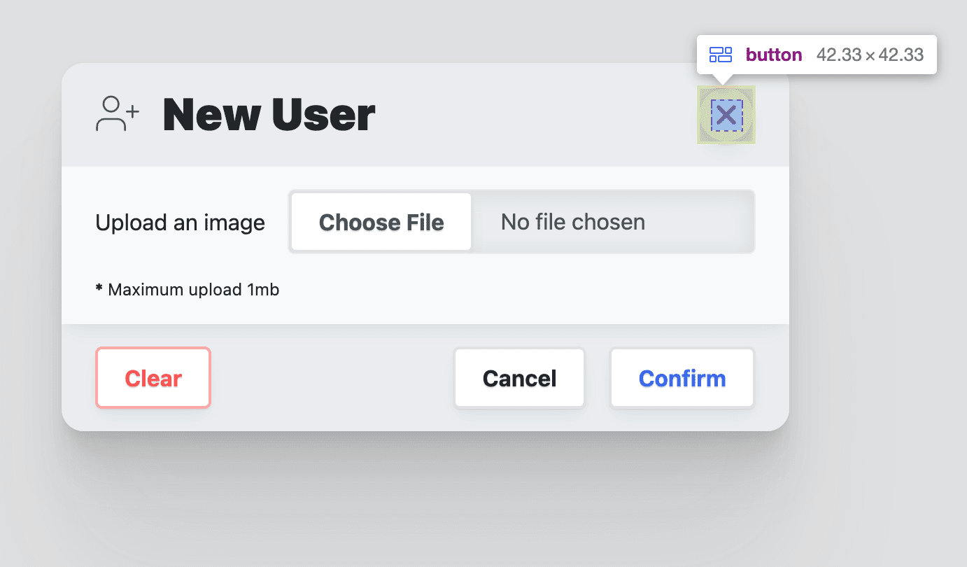 Chrome 开发者工具的屏幕截图,其中叠加显示了标题关闭按钮的大小和内边距信息。