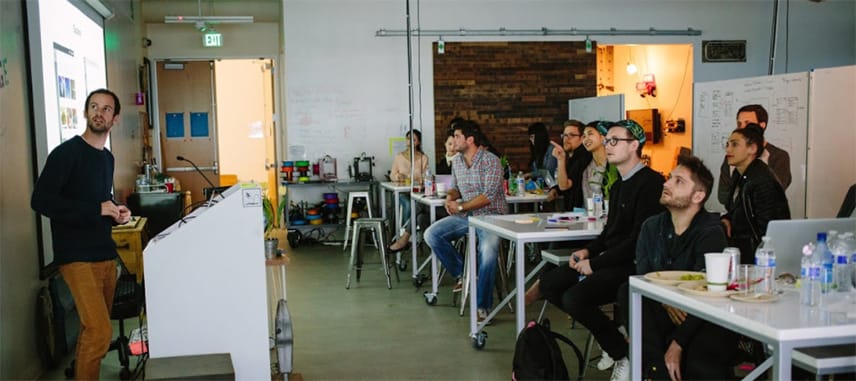 Интервью с пользователями — отличный способ узнать о болевых точках человека при выполнении любой поставленной задачи.