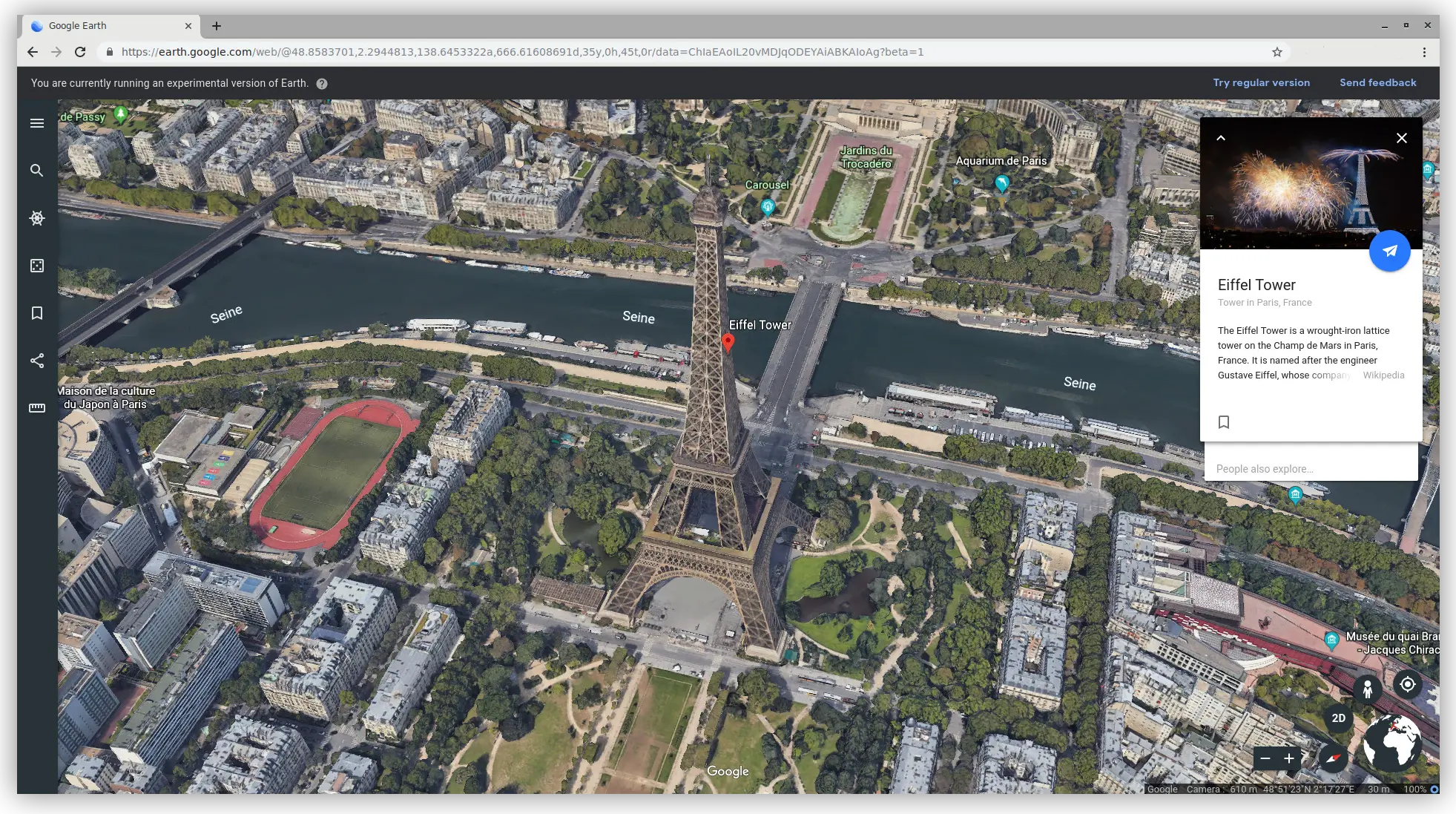 Captura de pantalla de la Tierra que muestra la Torre Eiffel