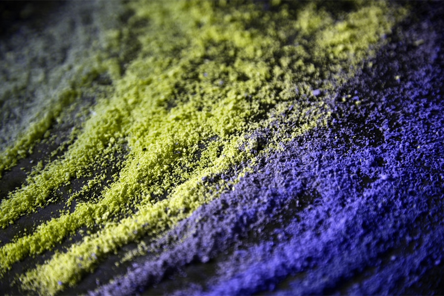 חול בצבעי הקשת, כפי שנראה על ידי אדם עם עיוורון לירוק.
